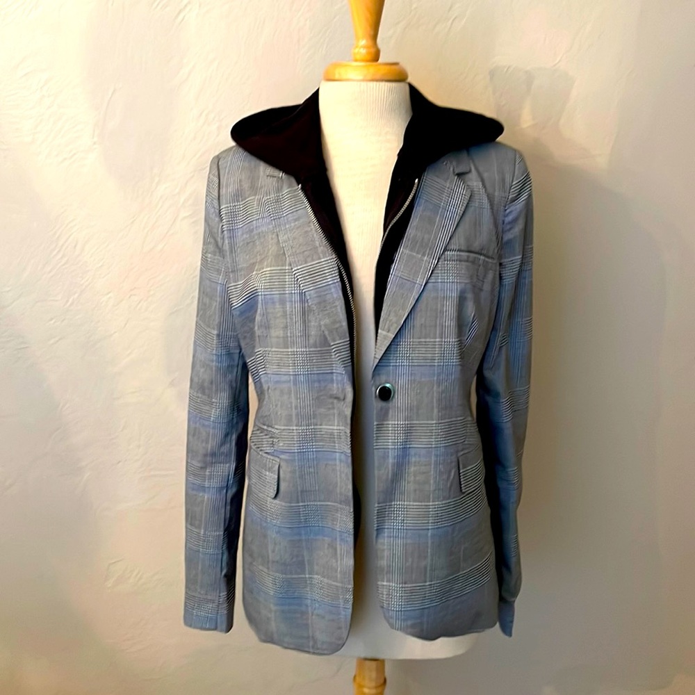 Dickey Blazer